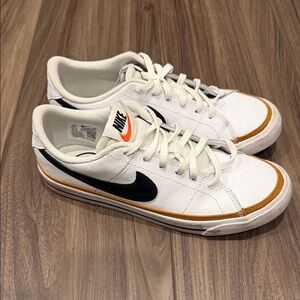 Nike Men's White and Black Sneakers with Tan Accents